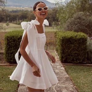 AISLE WHITE LINEN BOW MINI DRESS - 2 / WHITE